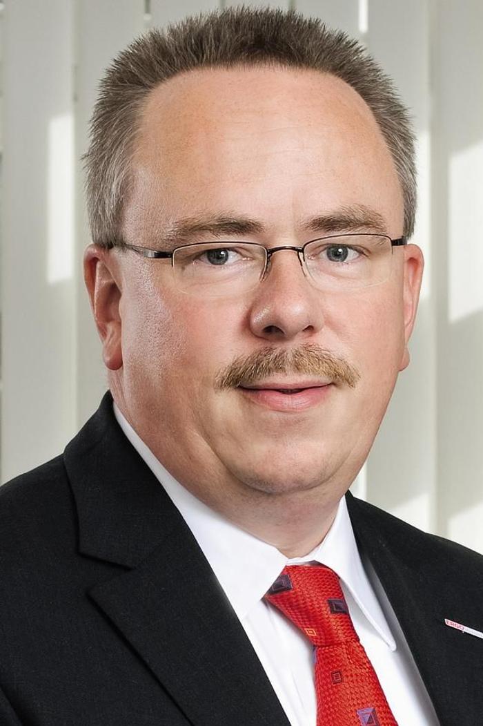 ERGO Versicherung Niels Schmidt, Neue Straße in Stavenhagen