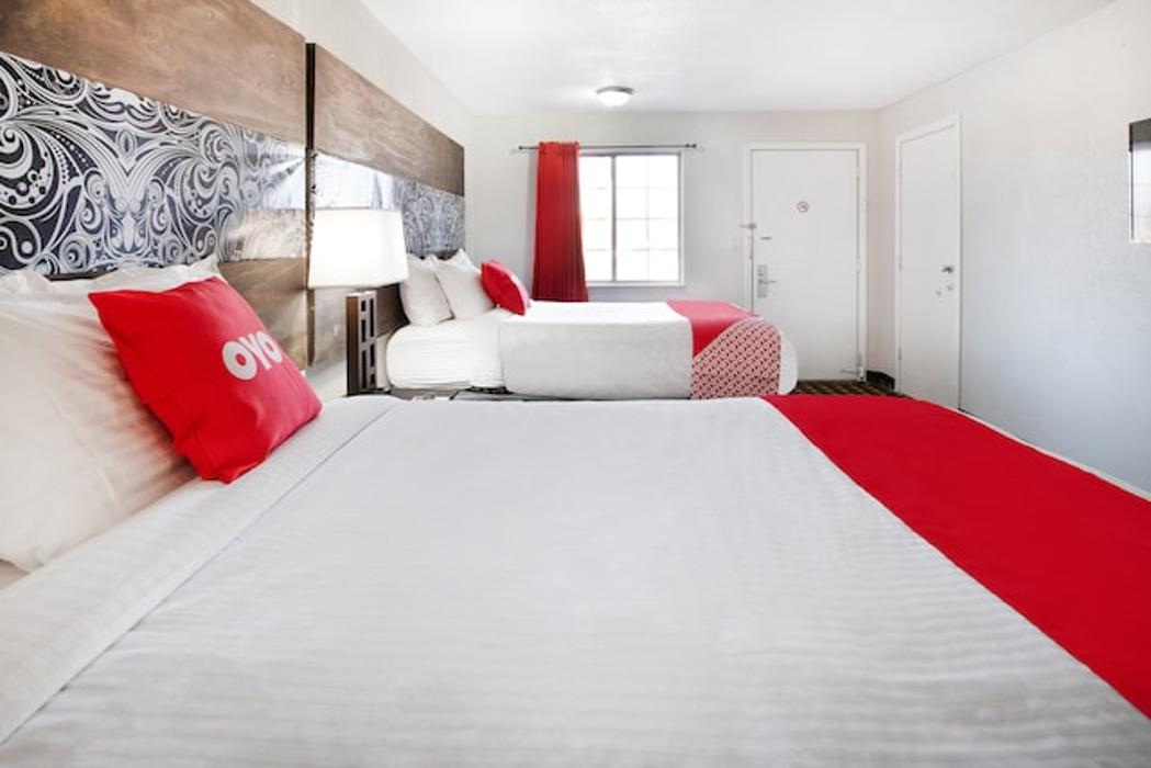 Hotel Eastin Riverwalk - Atchison, KS