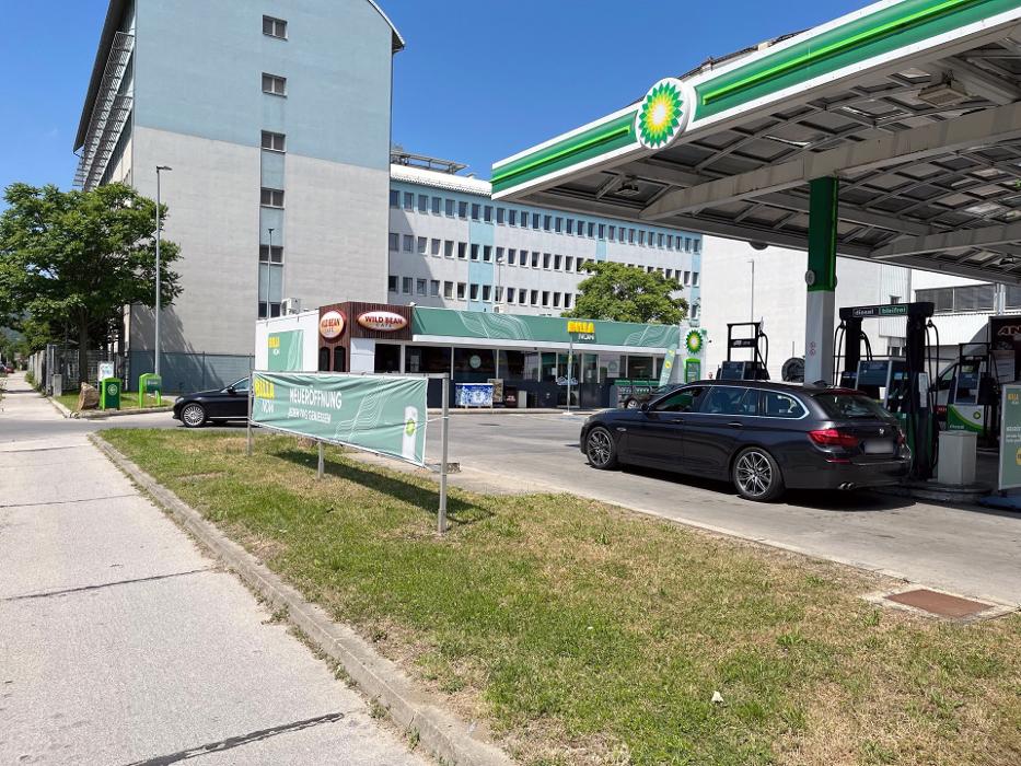 bp, Einzingergasse in Wien