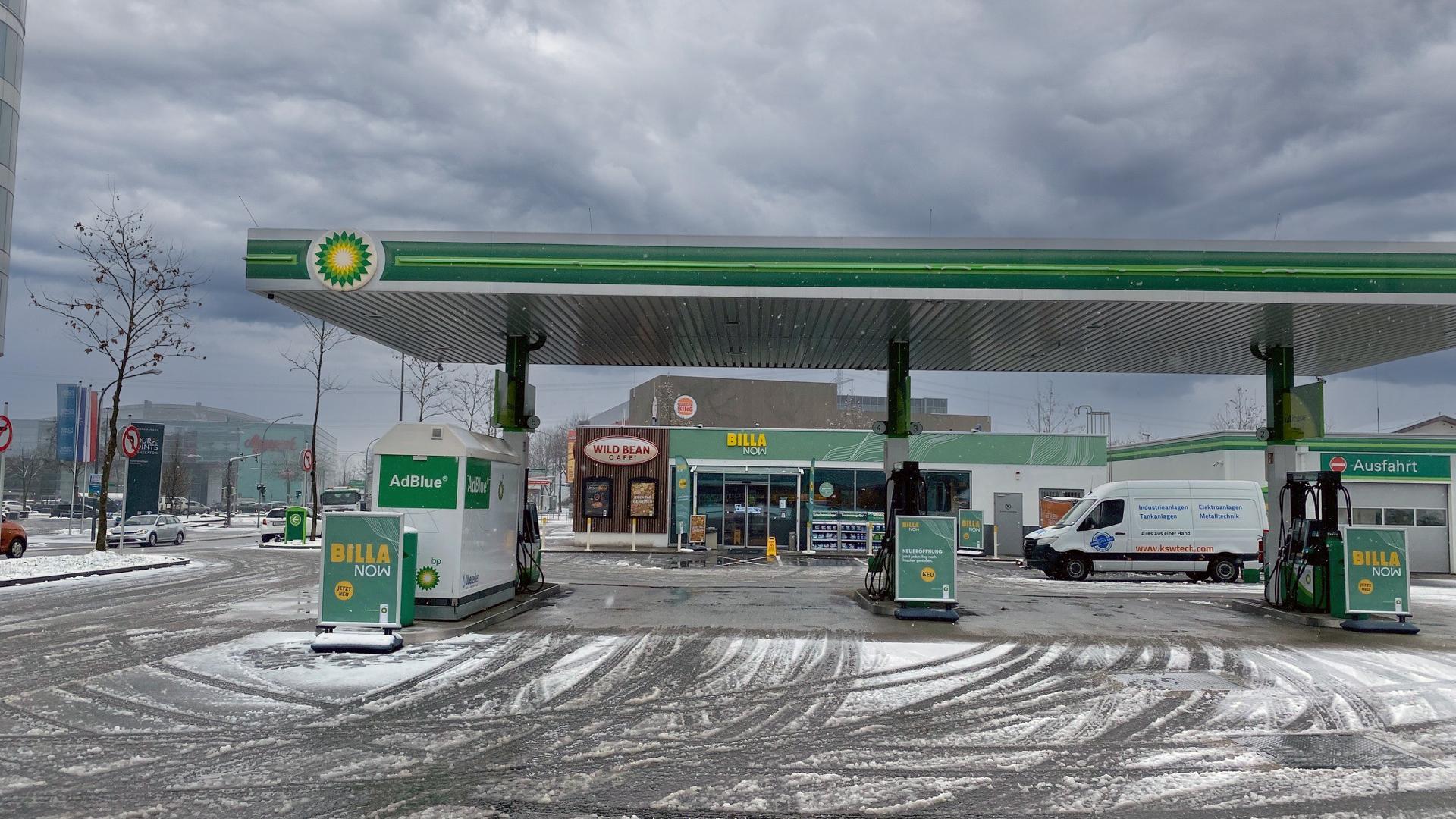 bp, Lustenauer Straße in Dornbirn