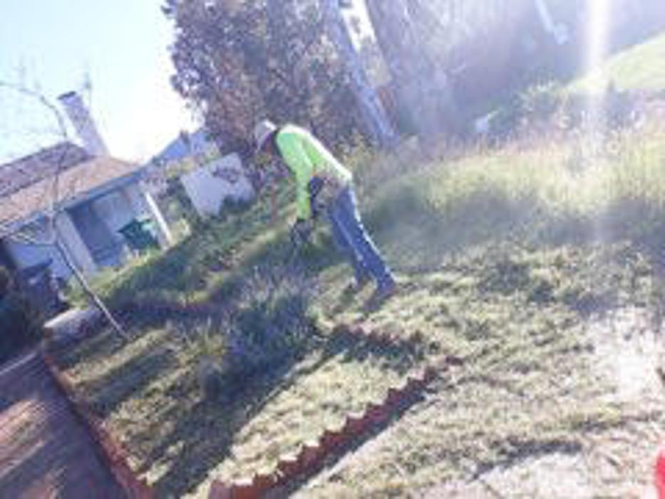 JV's Gardening Services - Riverside, CA