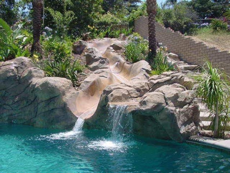 Elias Pool Service - Riverside, CA