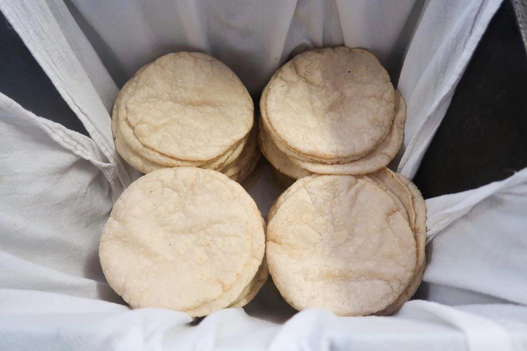 El Rey Supermarket - Lynwood, CA