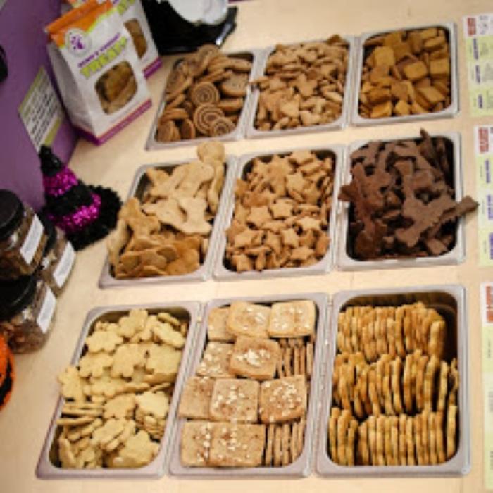 Wag N' Wash Natural Pet Food & Grooming - Phoenix, AZ