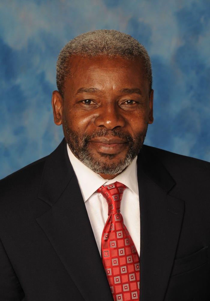 Platinum Medical Centers Logo