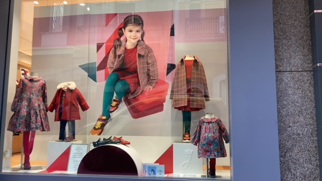 JACADI BARI ANDREA - VESTITI PER BAMBINI (DETTAGLIO), ABITI - GRANDE  DISTRIBUZIONE, ABBIGLIAMENTO PER NEONATI E BAMBINI (PRODUZIONE, INGROSSO),  MOBILI, Bari - Jacadi Bari Andrea a Bari - TEL: 0809198 - IT107454547 -  Infobel locale.IT