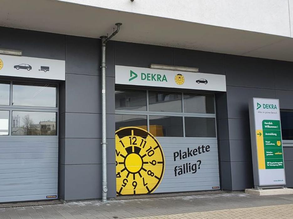 DEKRA Automobil GmbH Station Duisburg Mitte, Kremerstraße in Duisburg