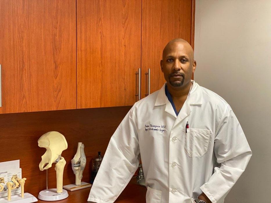 East Coast Bone and Joint Surgeons: Dr. L. Sean Thompson, MD - River Edge, NJ