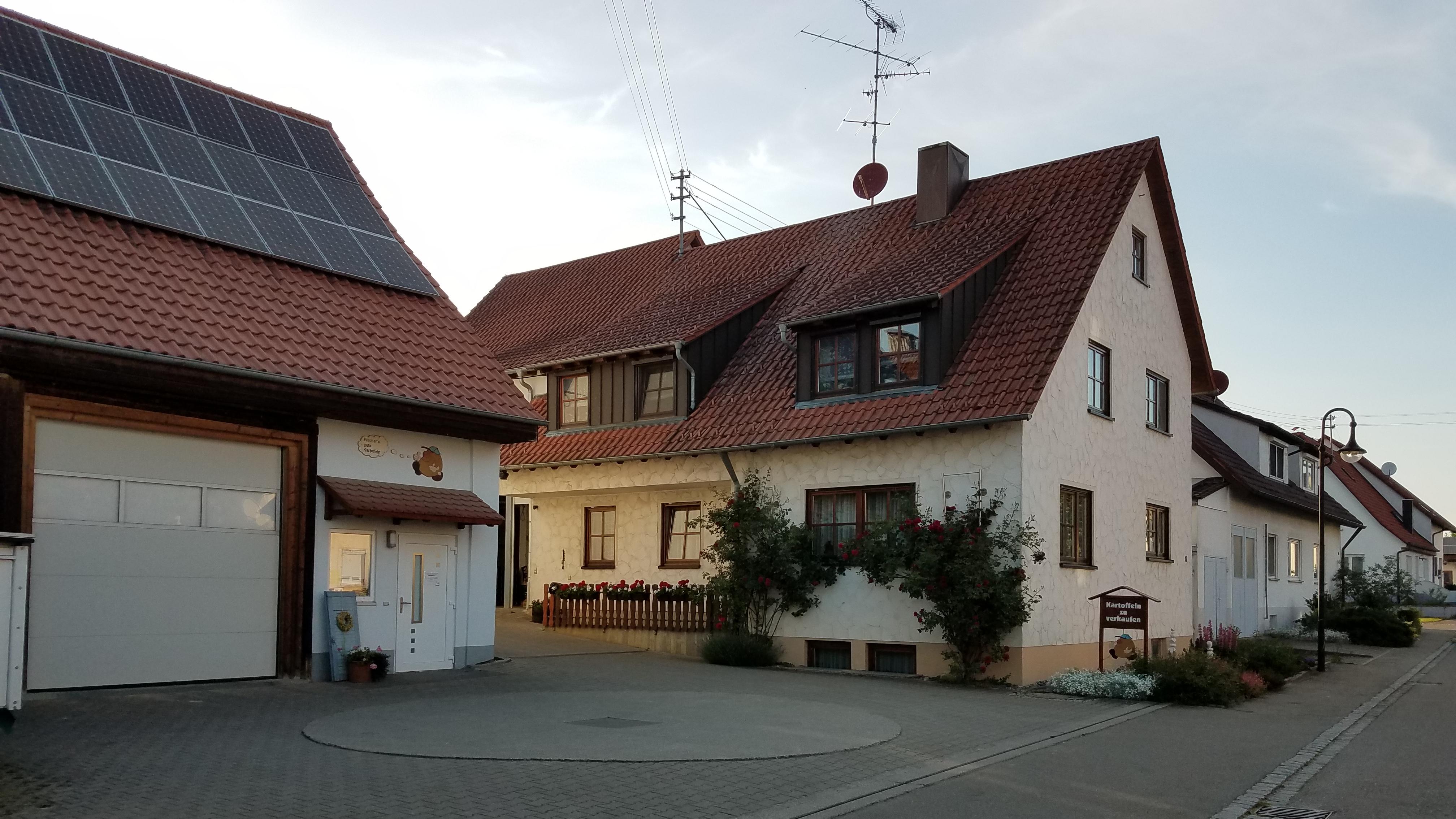Kartoffelhof, Hausener Straße in Setzingen