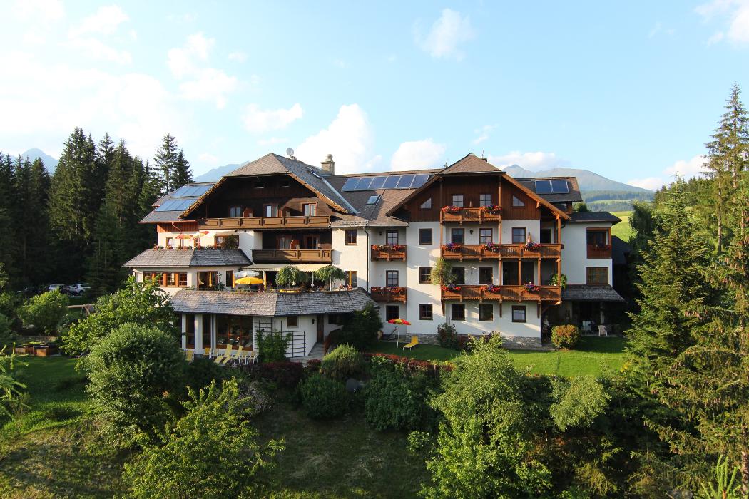 Hotel - Gasthof Häuserl im Wald Mariapfarr, Niederrain in Mariapfarr