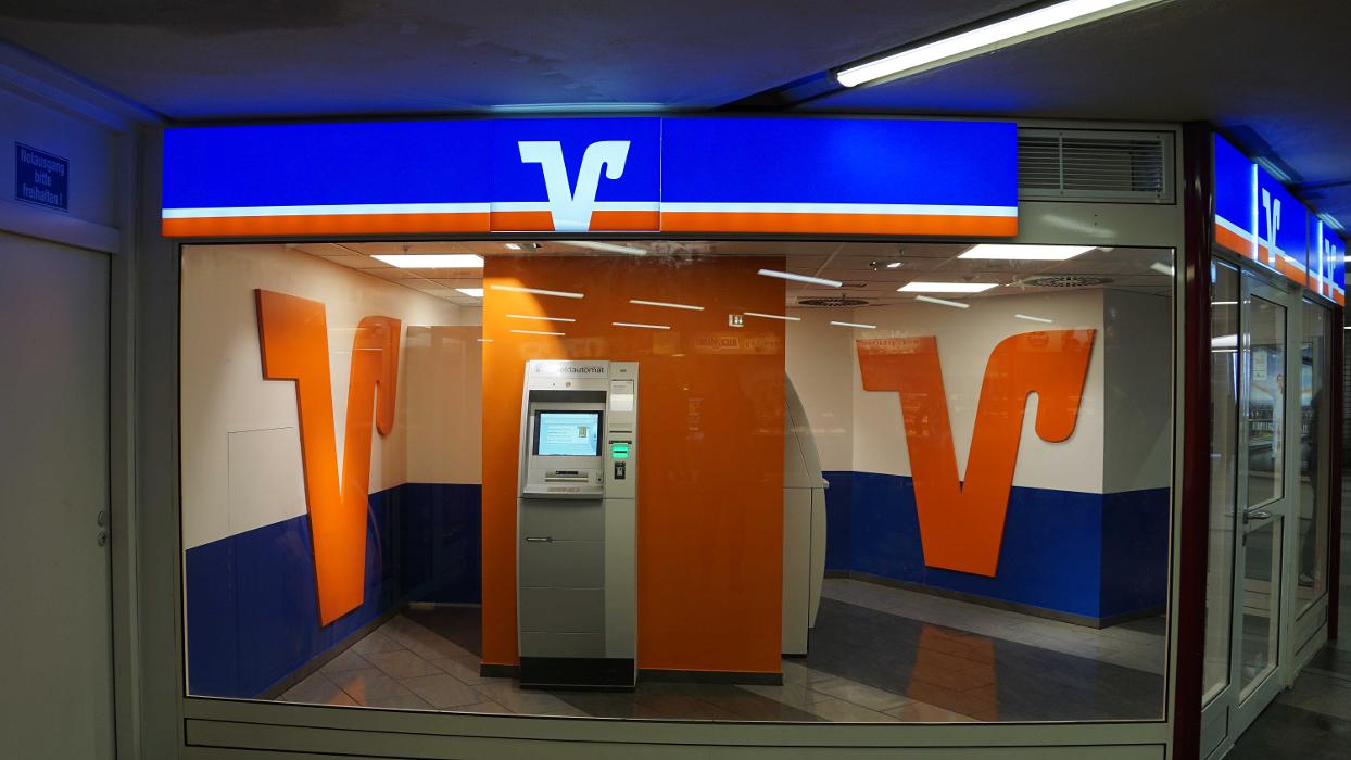 VR TeilhaberBank SB-Filiale Königstorpassage, Bahnhofsplatz in Nürnberg