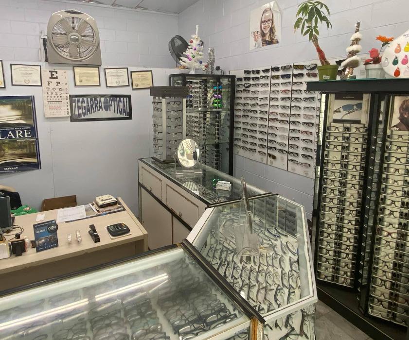 Zegarra Optics - Panorama City, CA