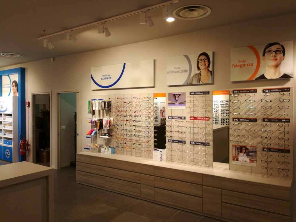 Ottica GrandVision By Optissimo Val Di Chienti Piediripa - OTTICI  RIVENDITORI DI OCCHIALI (AL DETTAGLIO), ABBIGLIAMENTO E ACCESSORI, LENTI A  CONTATTO, ACCESSORI DI ABBIGLIAMENTO (DETTAGLIO), Piediripa - Ottica  Grandvision By Optissimo Val