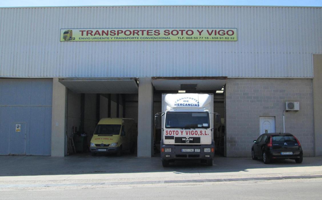 Foto de Transportes Soto y Vigo, S.L. Cartagena