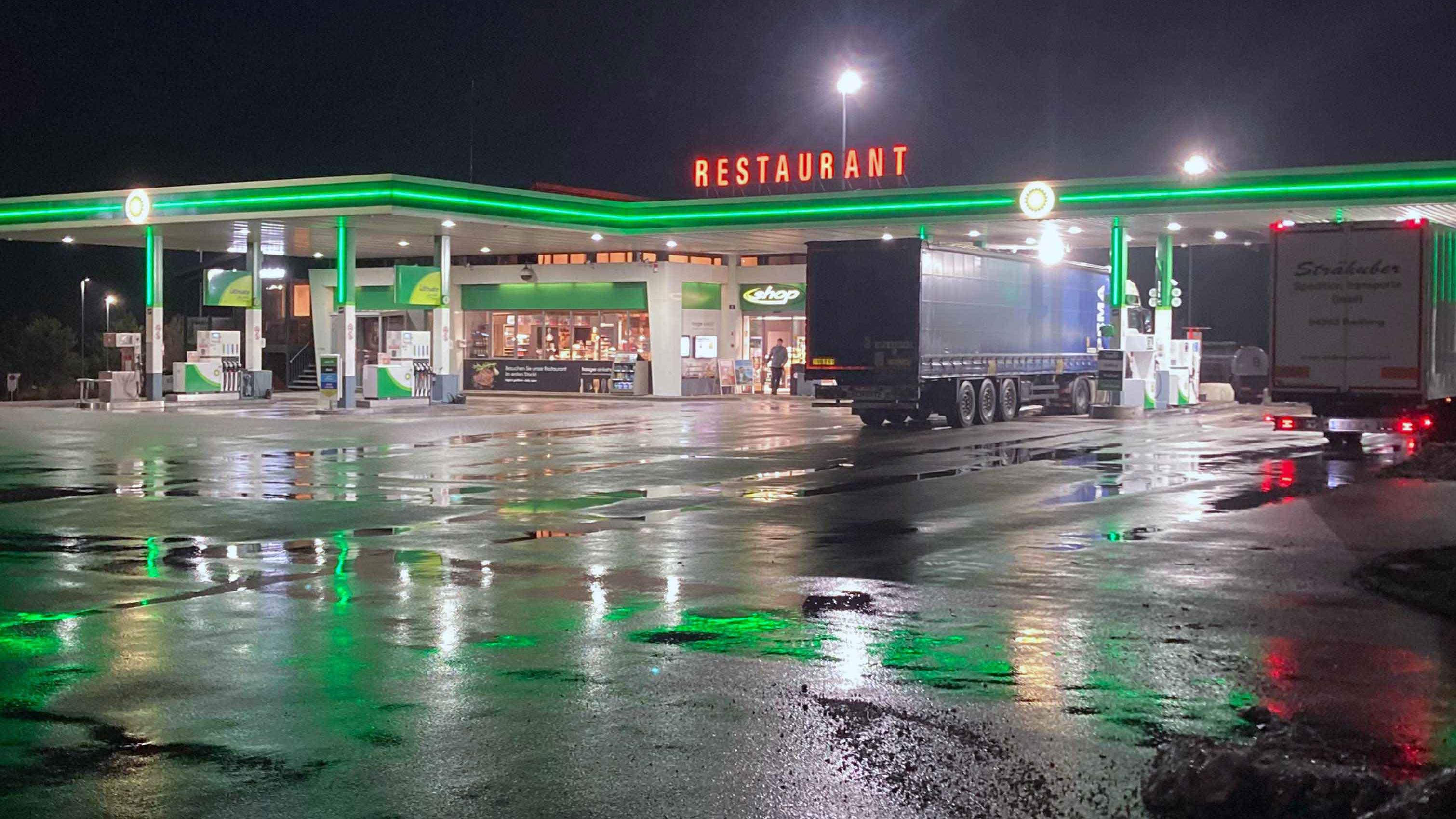 Wild Bean Café, Westautobahn in Haag