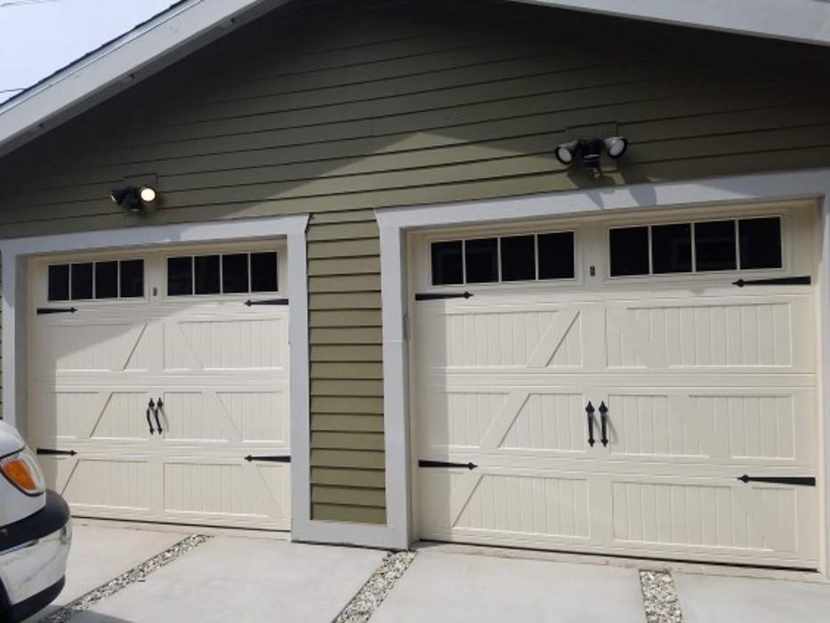DERAS GARAGE DOORS SERVICES - West Covina, CA