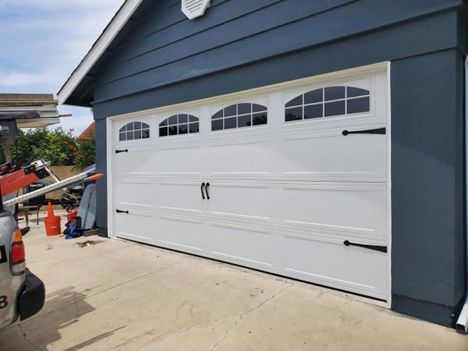 DERAS GARAGE DOORS SERVICES - West Covina, CA
