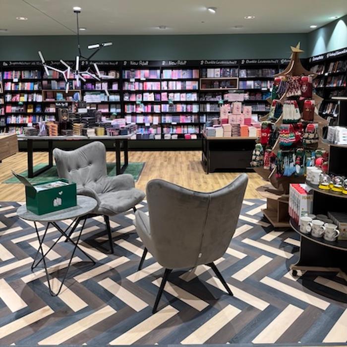 Thalia Mayersche Köln-Nippes, Neusser Straße in Köln