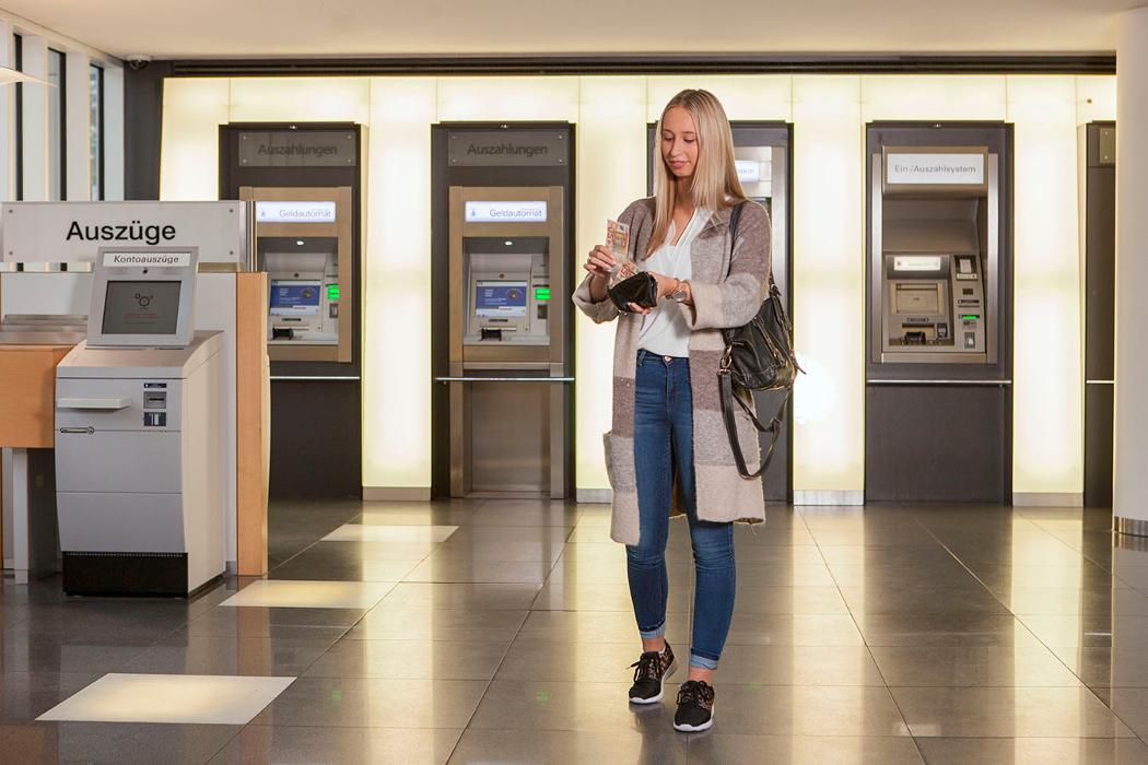 Raiffeisenbank Schrozberg-Rot am See eG, Landwehrstraße in Rot am See