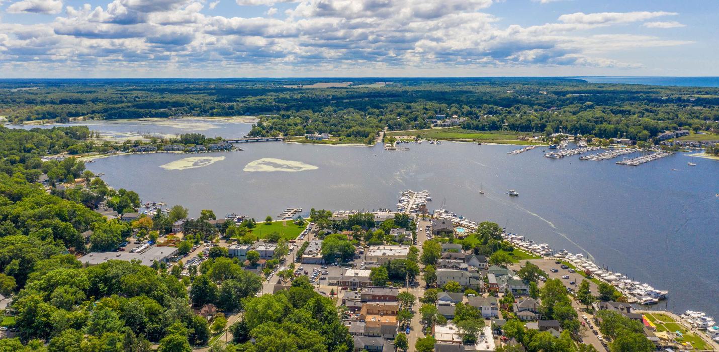 Saugatuck Vacation Rentals - Saugatuck, MI