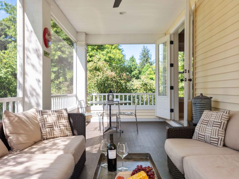 Saugatuck Vacation Rentals - Saugatuck, MI