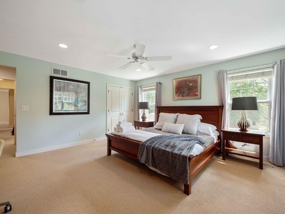 Saugatuck Vacation Rentals - Saugatuck, MI