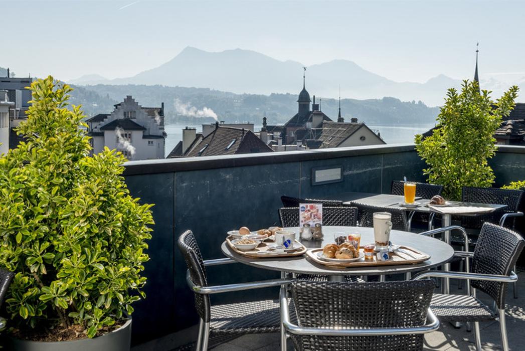 Manora Restaurant Luzern, Weggisgasse in Luzern