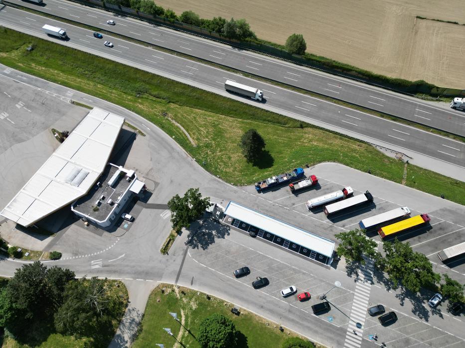 Shell, AUTOBAHNSTATION in STRENGBERG