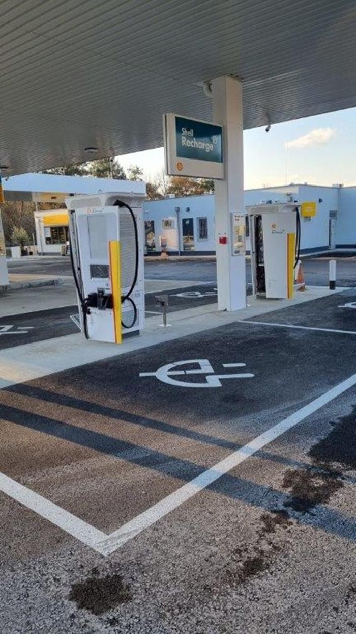 Shell, Am Rastplatz in Altgralla