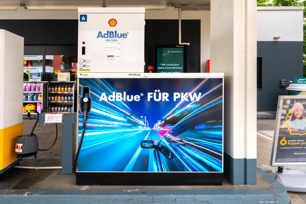 Shell, Zollstrasse in Au