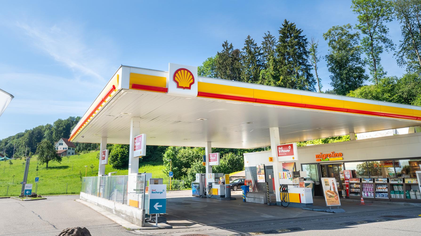Shell, Neue Forchstrasse in Maur