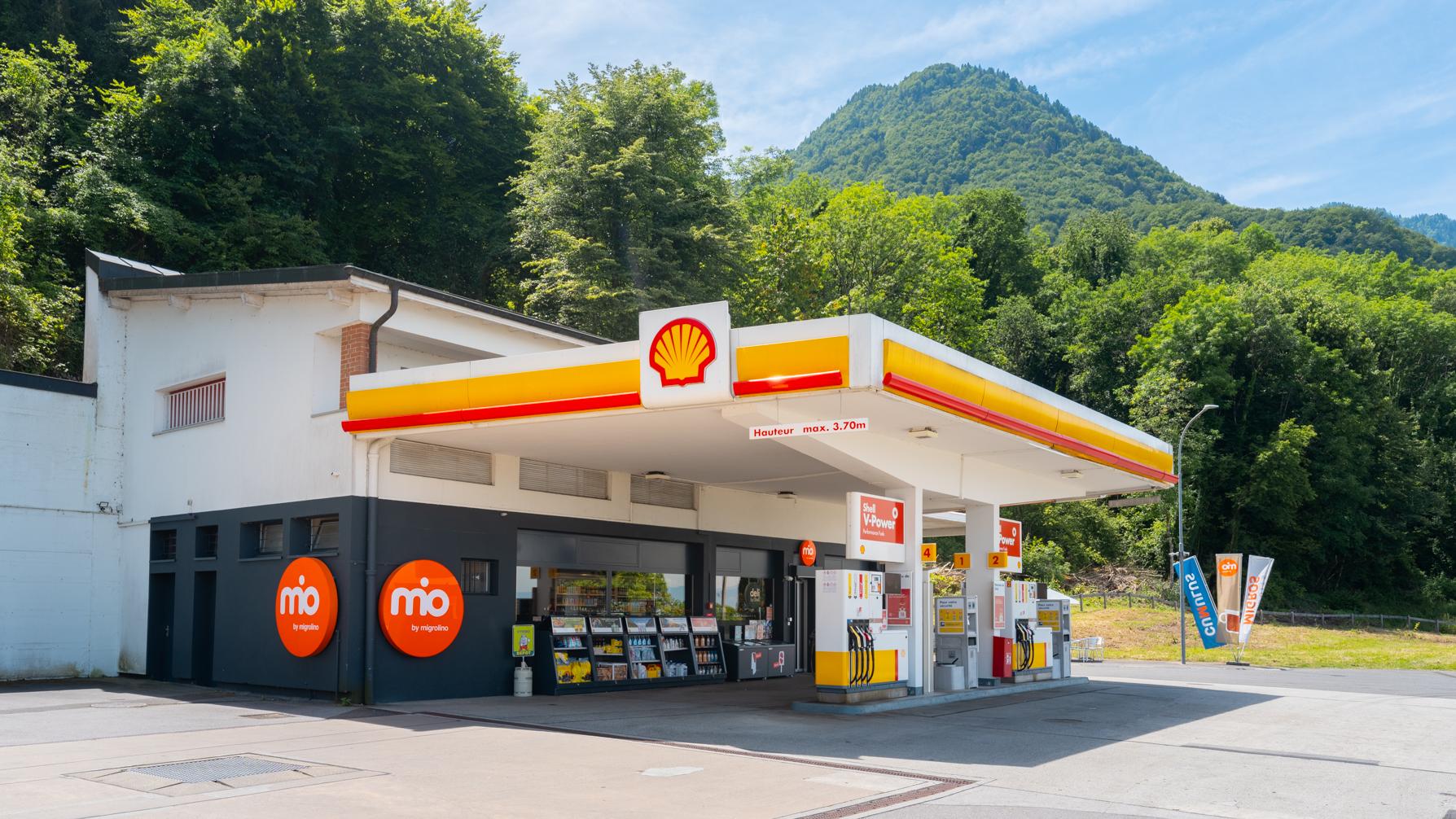 Shell, Route Cantonale in Saint-Gingolph