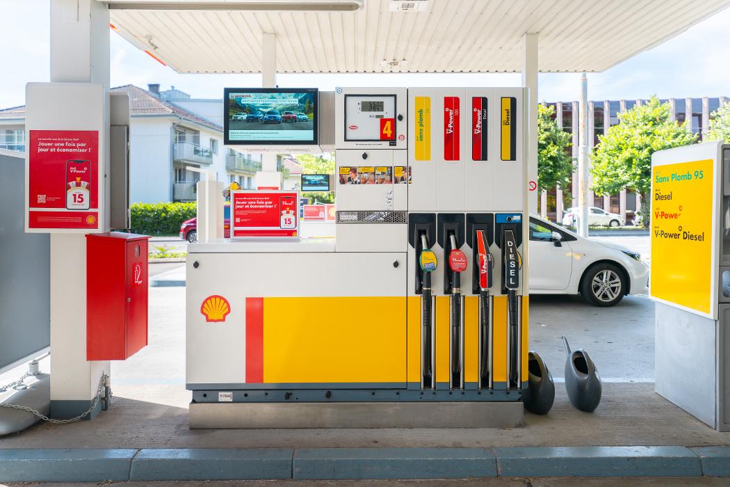 Shell, Avenue Charles Ferdinand Ramuz in Pully