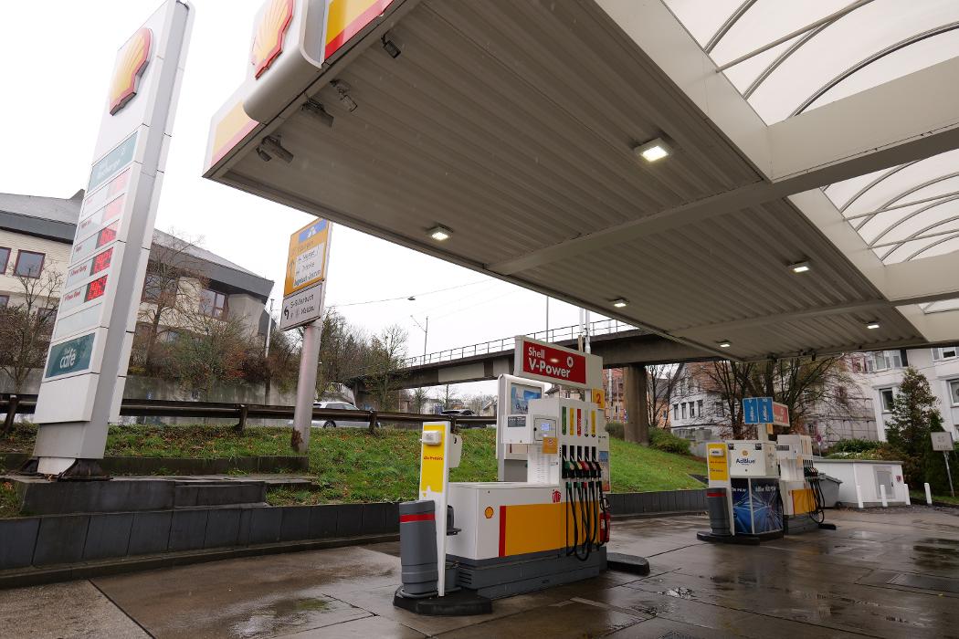 Shell, Obere Weinsteige in Stuttgart