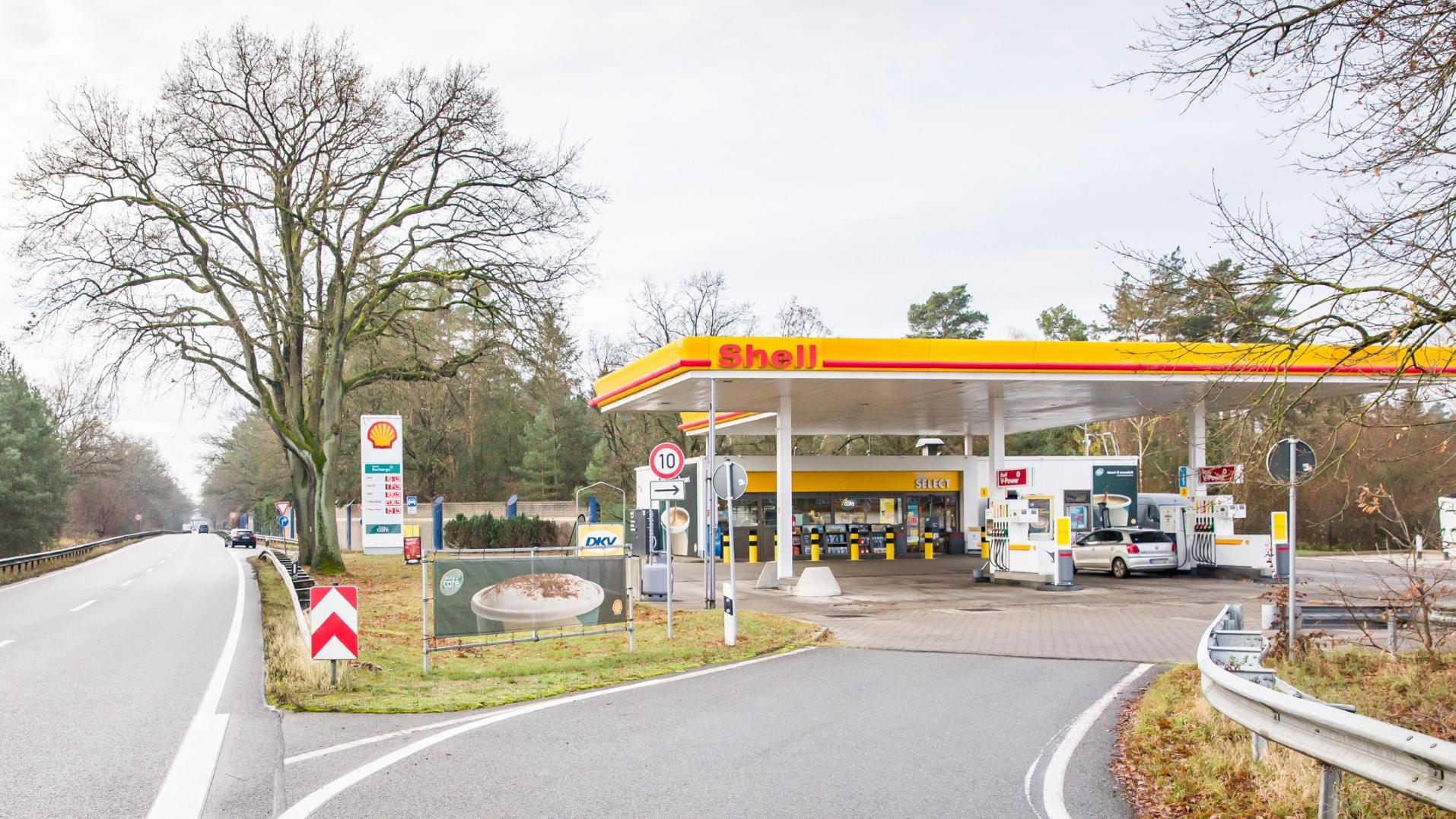 Shell, An der Bundesstraße in Burgdorf