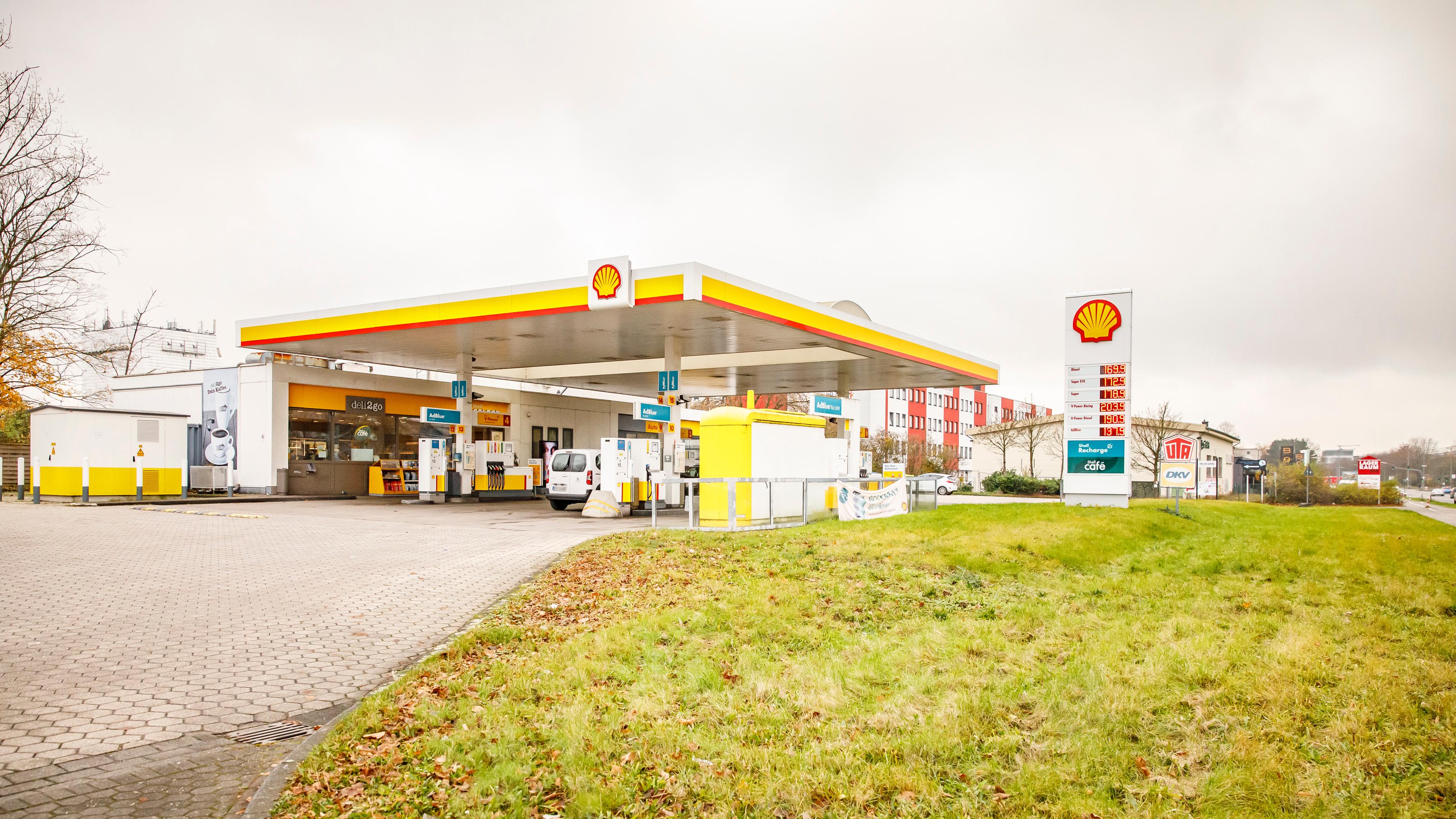 Shell, Hugo-Eckener-Straße in Köln