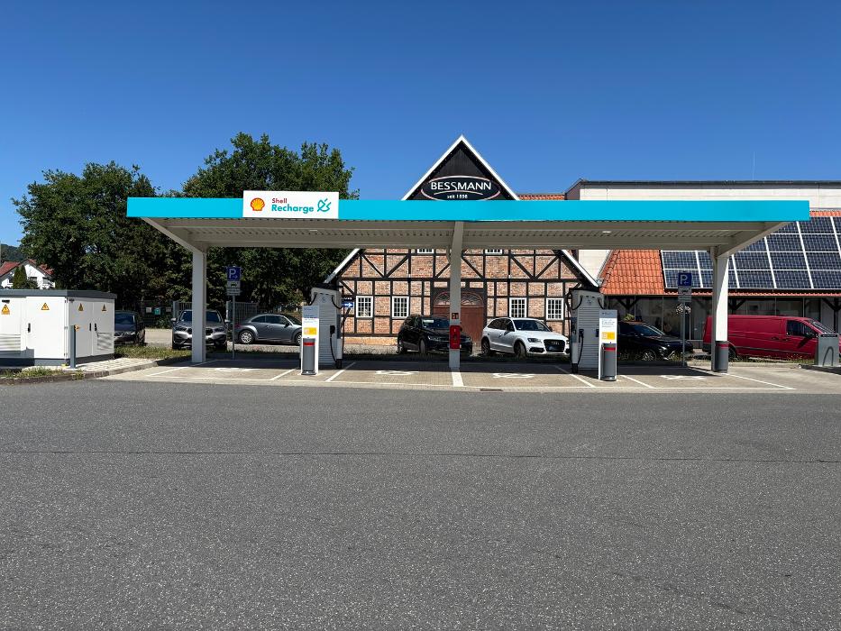 Shell, Auf dem Pfingstrasen in Breitenworbis