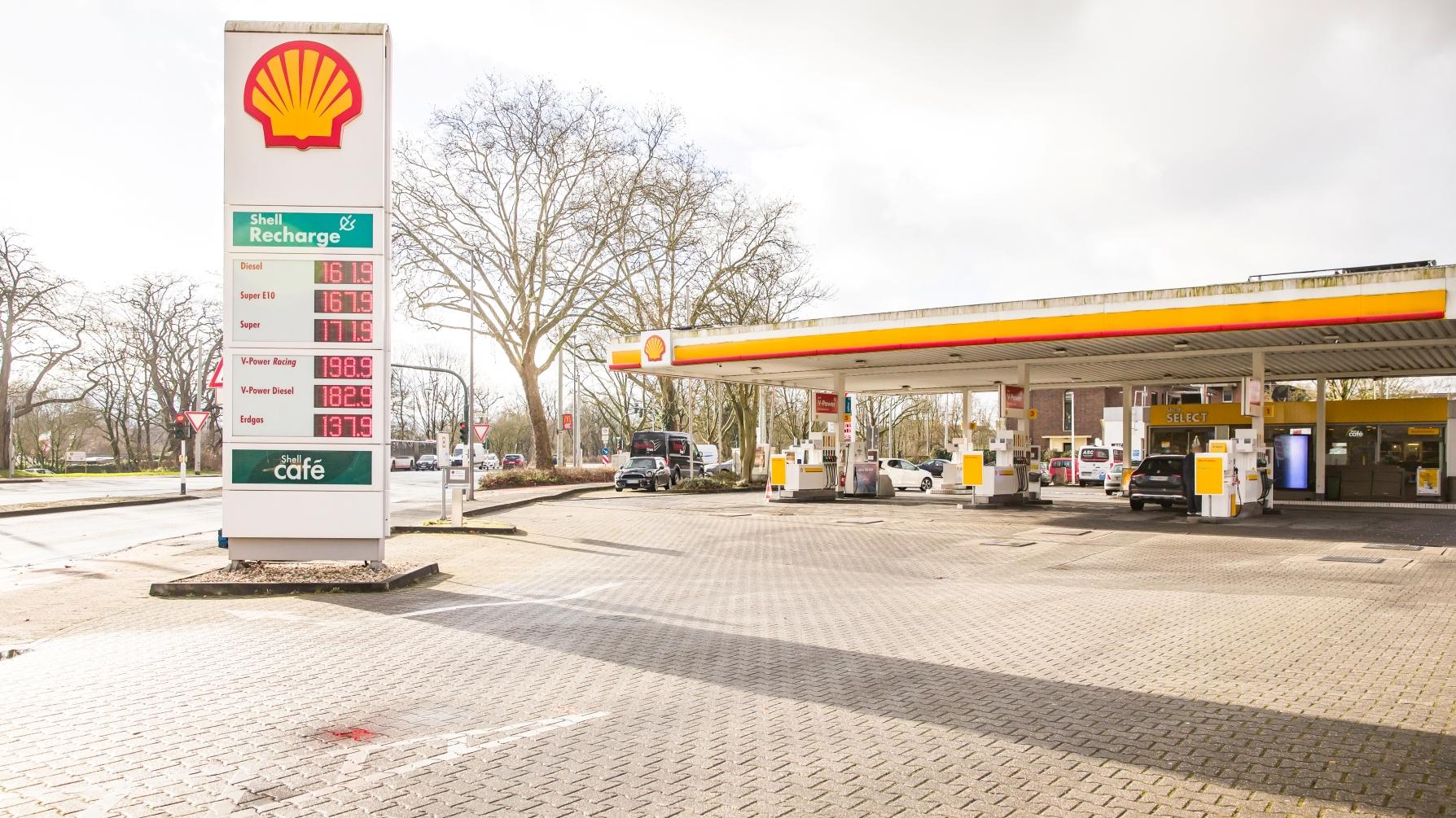 Shell, Lange Straße in Krefeld