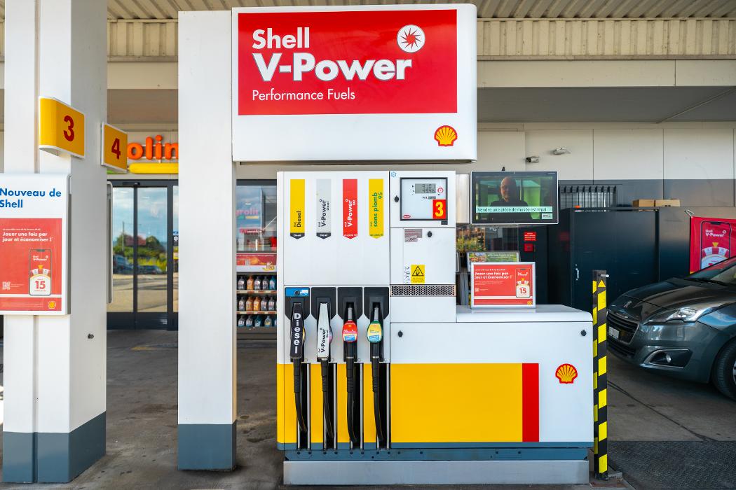 Shell, Rouges-Terres in Hauterive