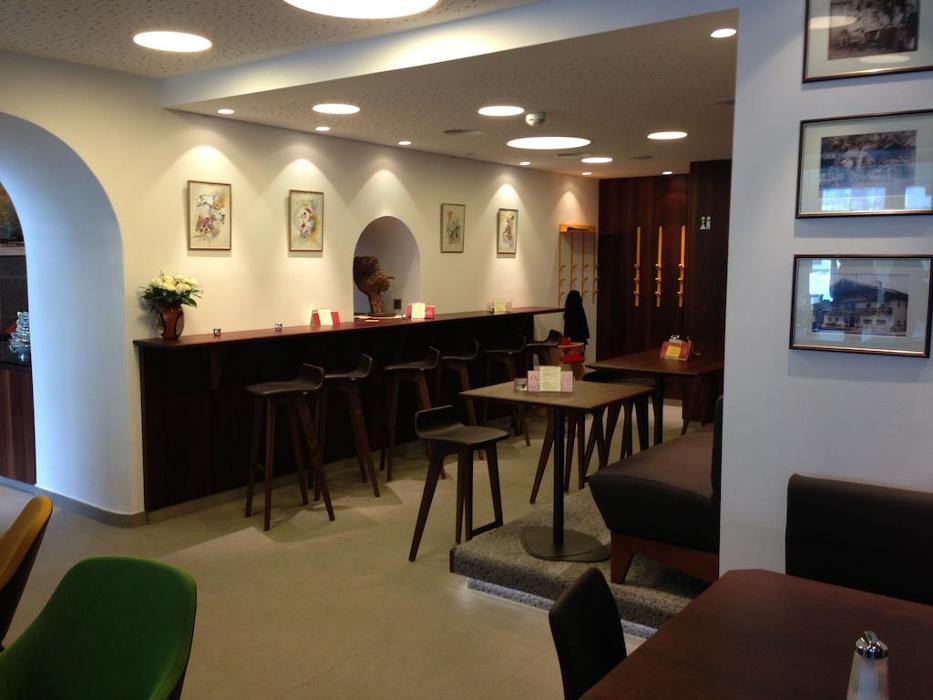 Café Konditorei Praschberger & Hotel Garni & Appartements Ilgerhof, Dorfplatz in Walchsee