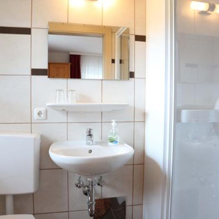 Gasthof Nusserl, Hauptstraße in Krummnußbaum