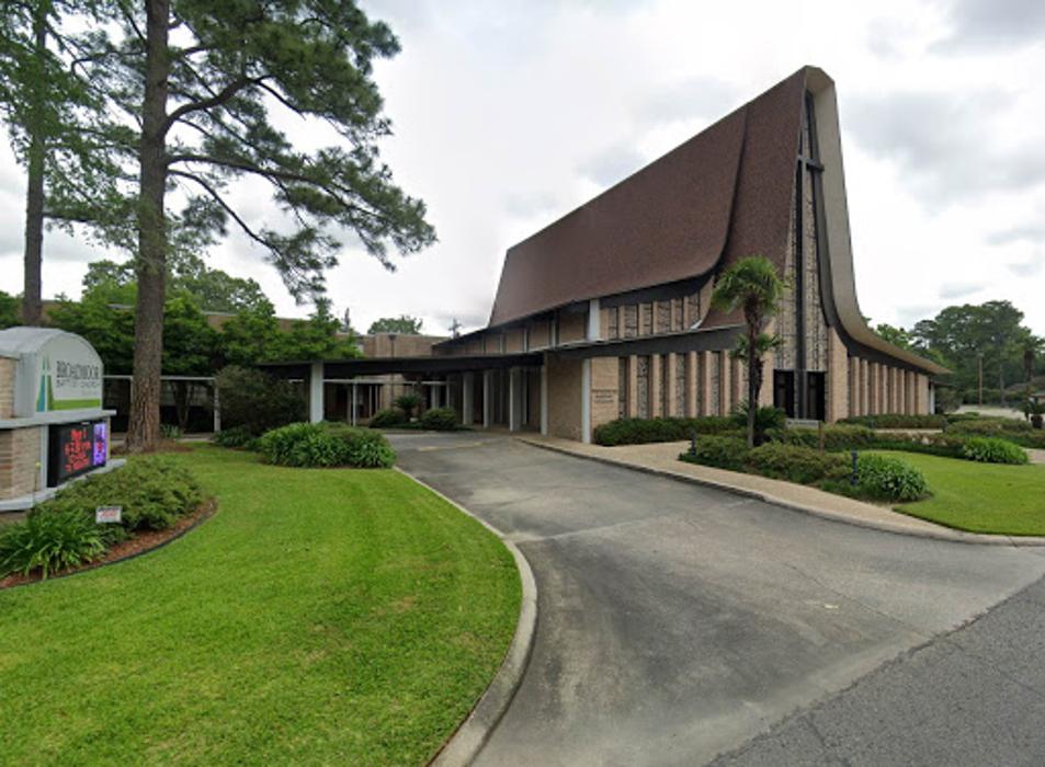Broadmoor Baptist Church - Baton Rouge, LA