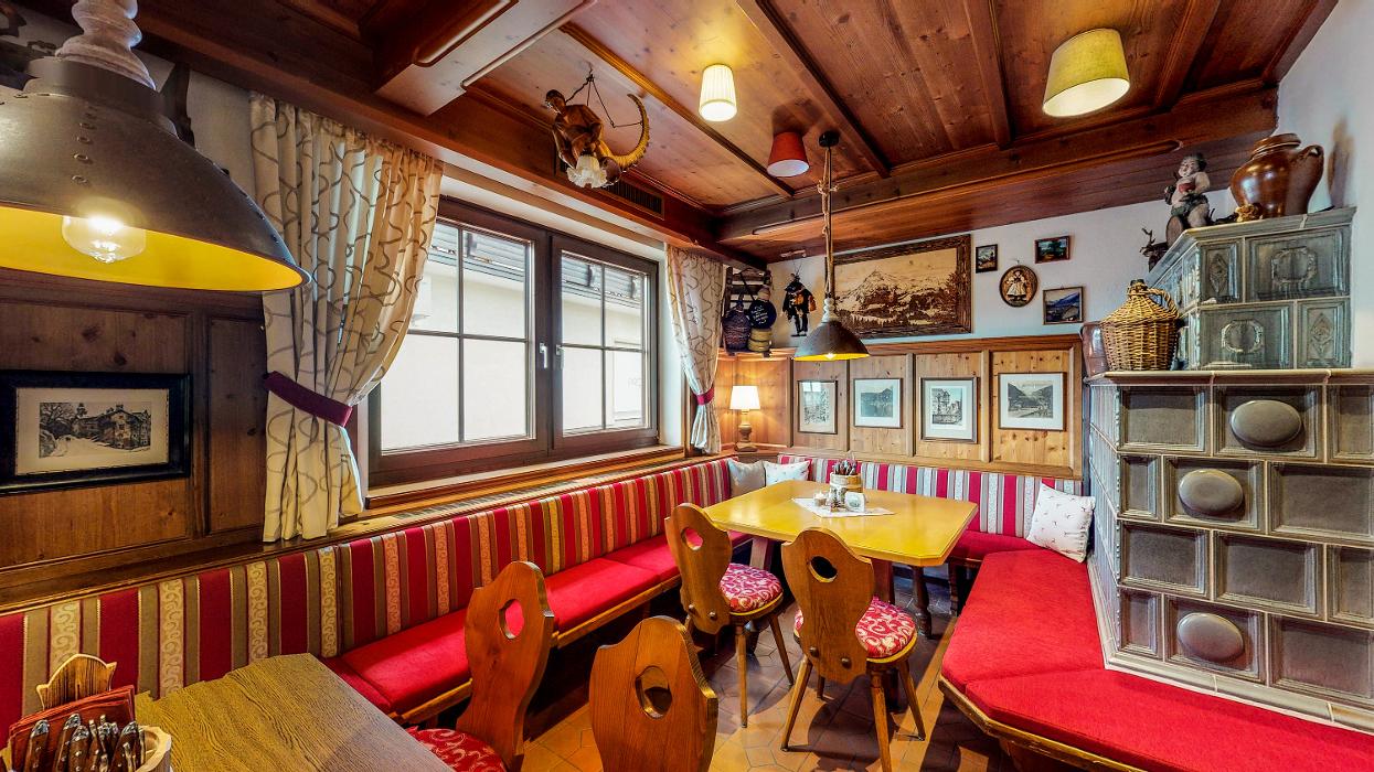 Heuriger Ellmau, Dorf in Ellmau