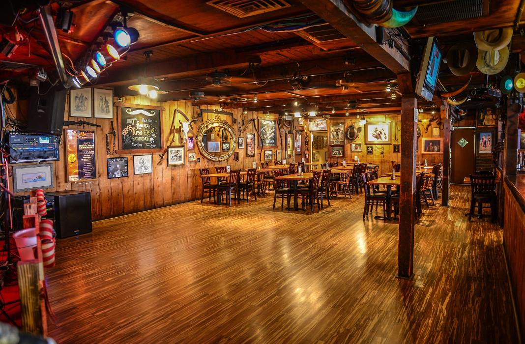 Handlebar J BBQ Restaurant & Bar - Scottsdale, AZ