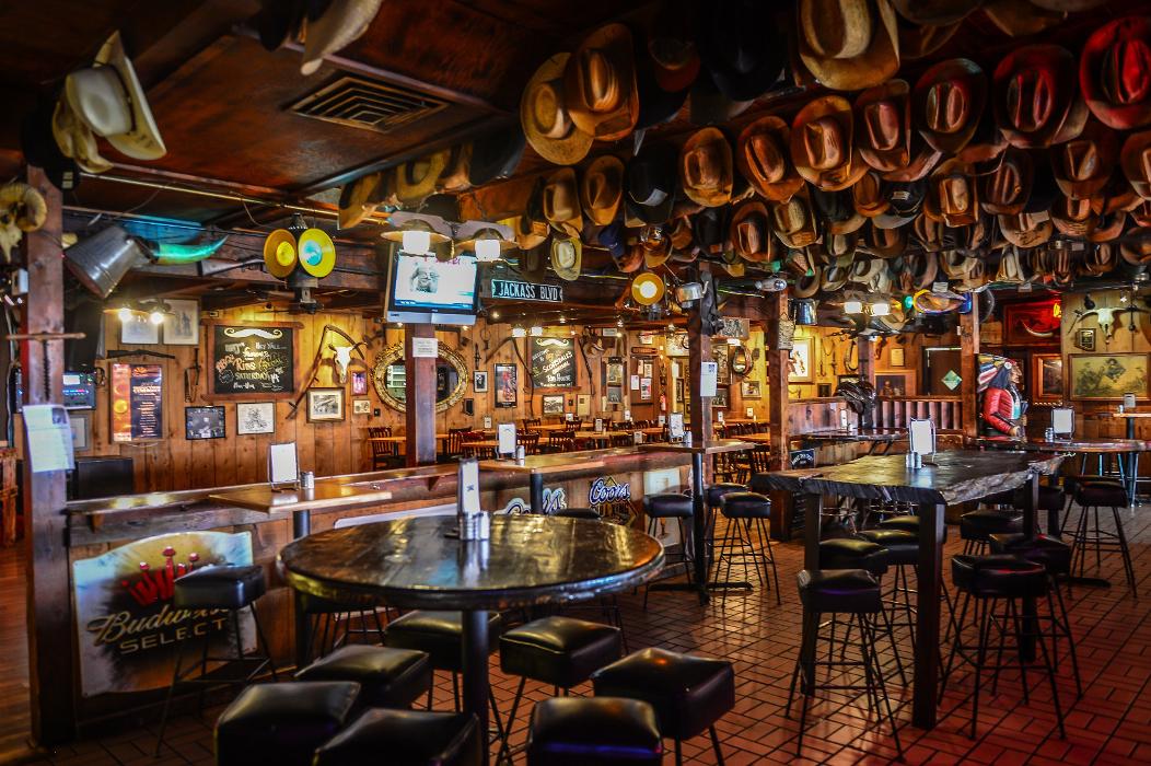 Handlebar J BBQ Restaurant & Bar - Scottsdale, AZ