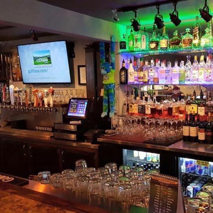 Hackers Bar and Grill - Gig Harbor, WA