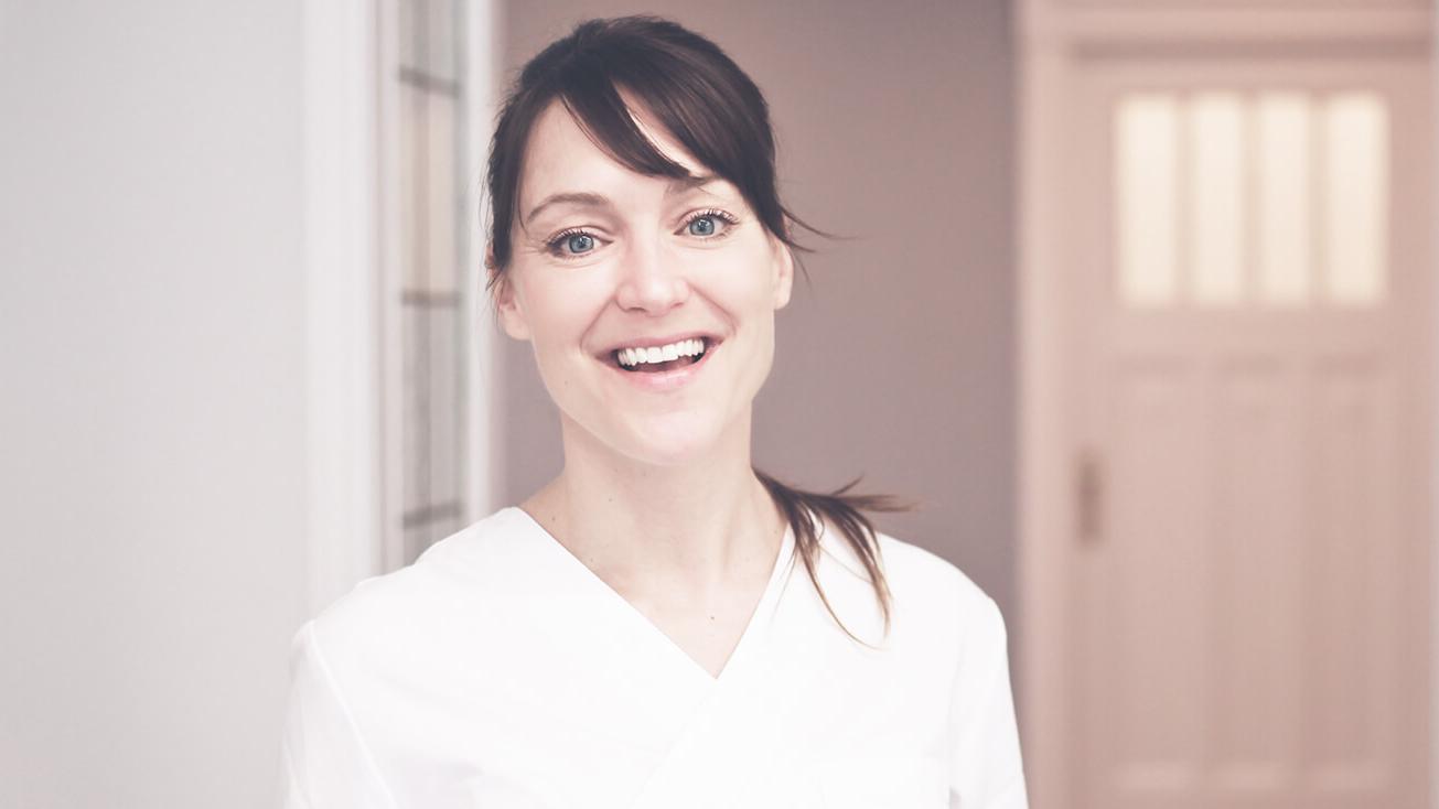Zahnärztin Charlottenburg - Dr. Sarah Loscher, Kaiserdamm in Berlin