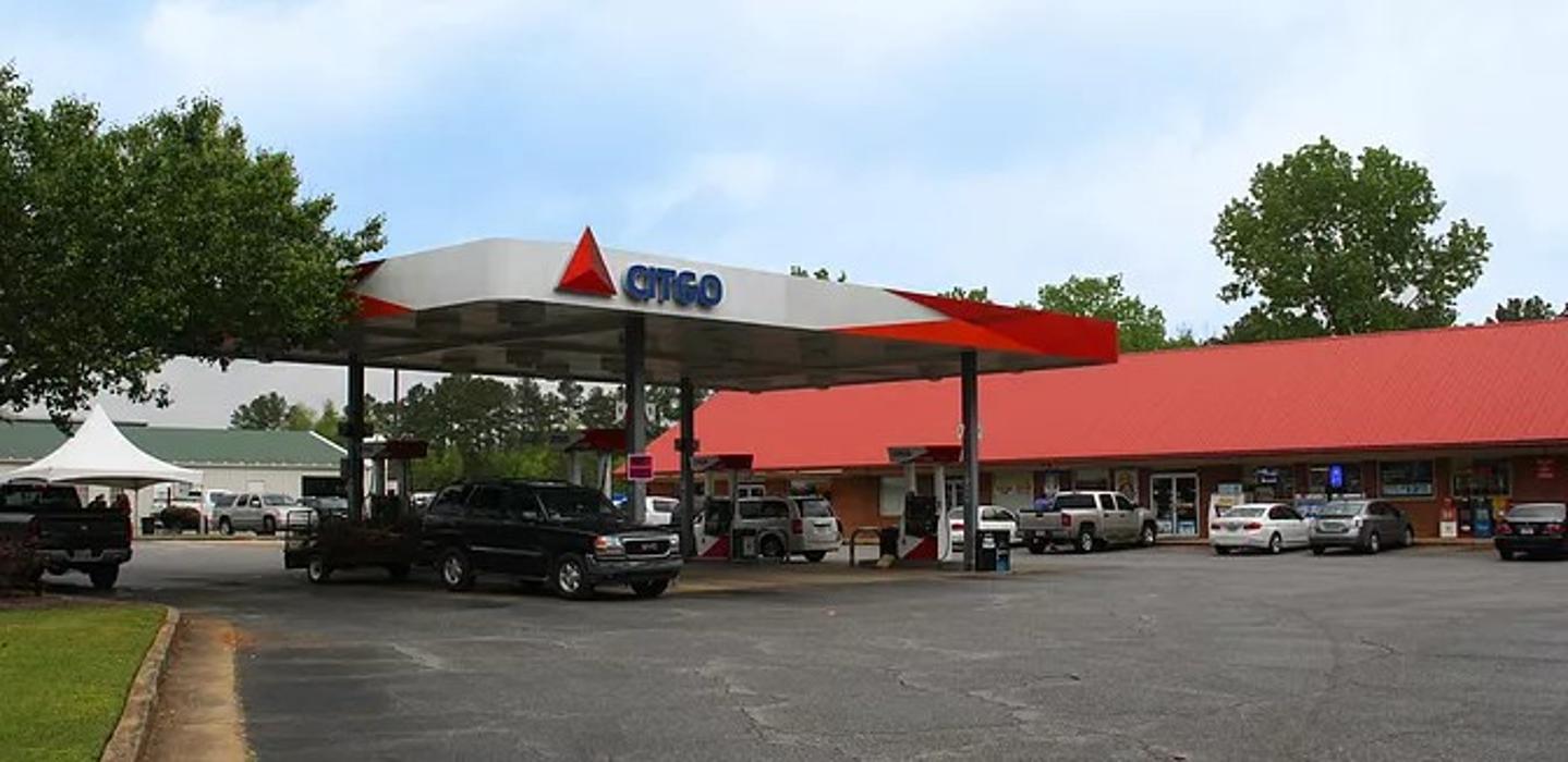 Zelmo's Zip In - Leesburg, GA