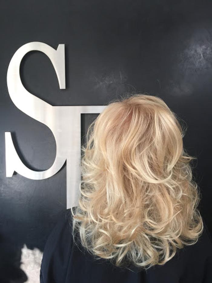 Salon East Naples - Naples, FL