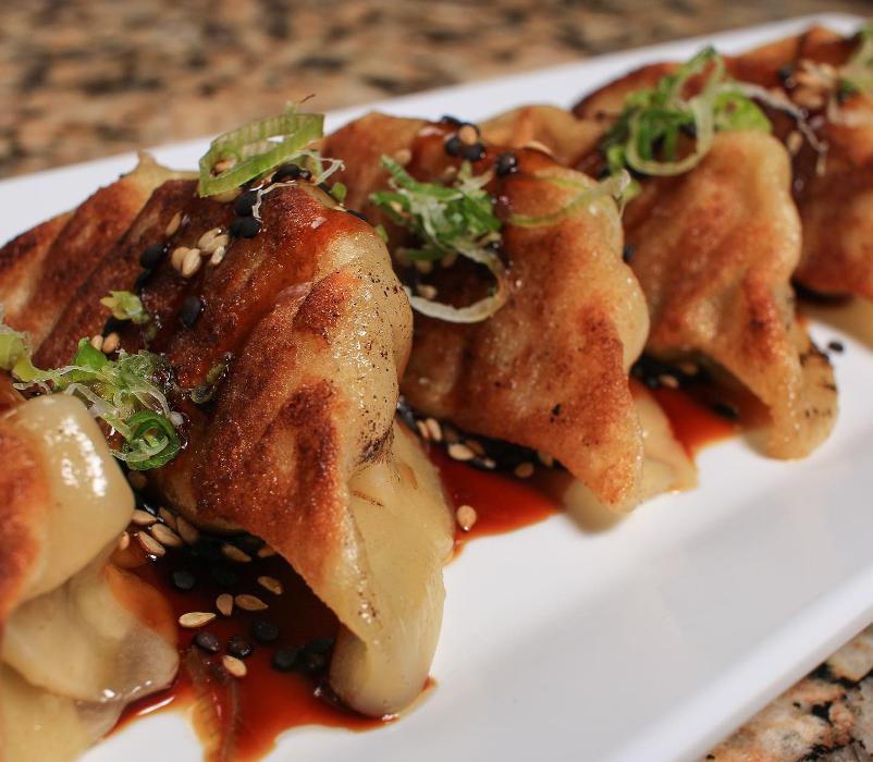 Rock & Rolls Sushi Lounge - Cedar Park, TX